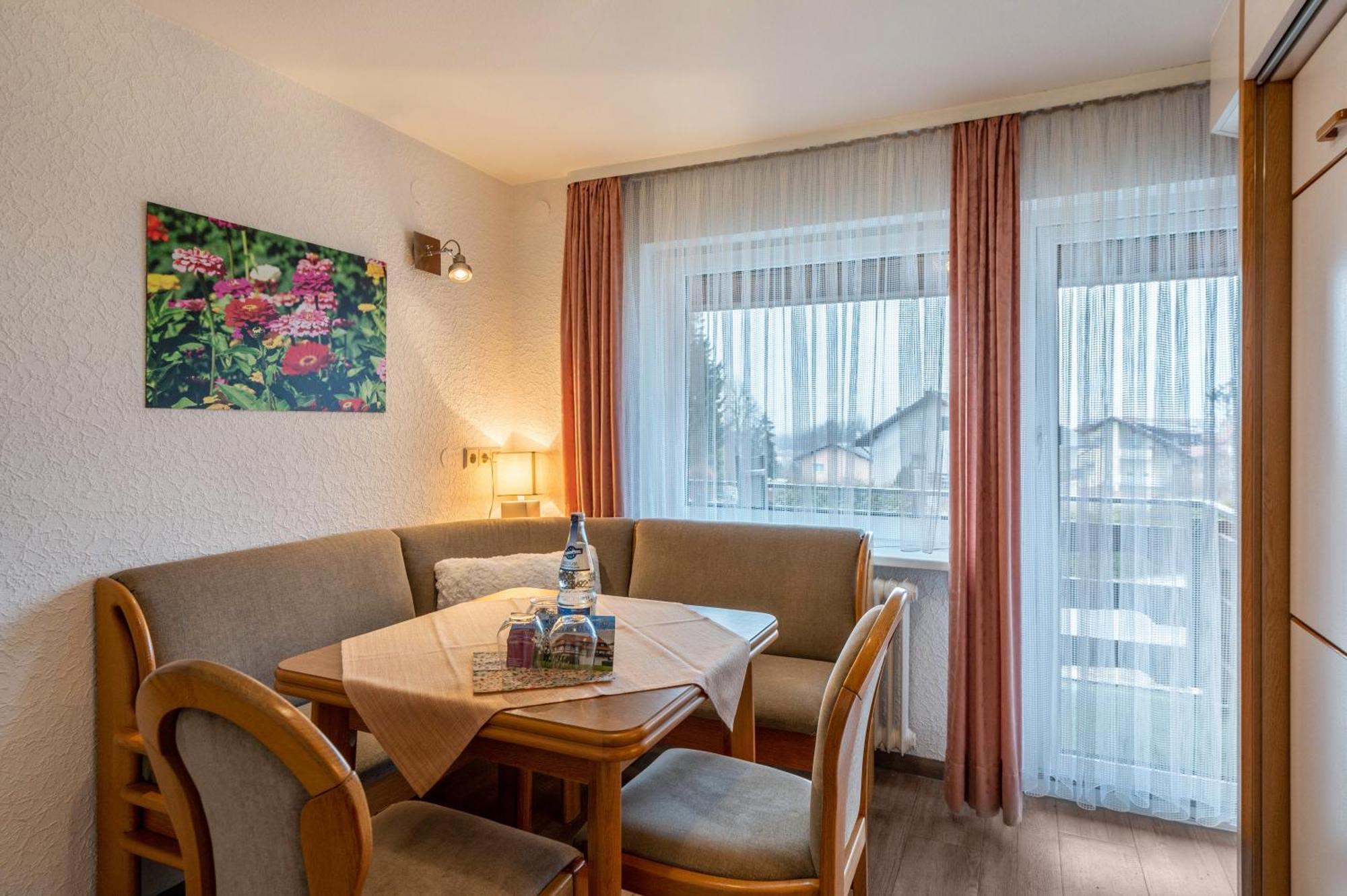 Gaestehaus Kunkelmann Mit Sauna Höchenschwand Εξωτερικό φωτογραφία